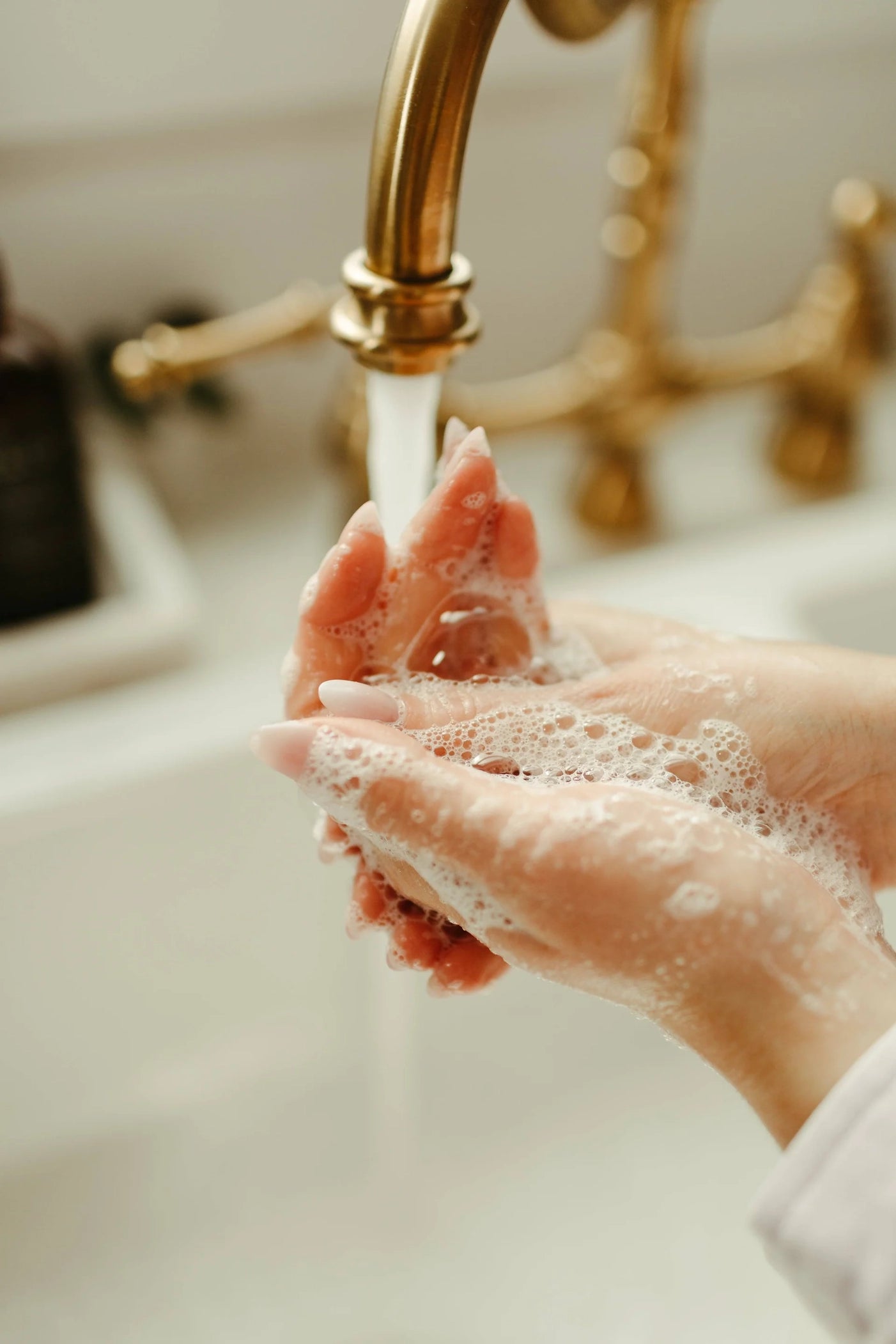 Liquid Hand Soap | Eucalyptus + Grapefruit image 2
